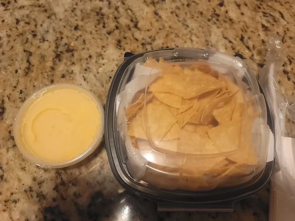 SD Chips & Queso 3oz
